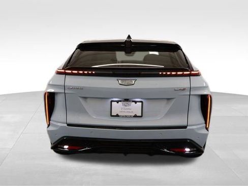 New 2026 Cadillac Lyriq V image 3