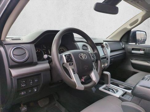 Used 2021 Toyota Tundra SR5 AWD/4WD image 10
