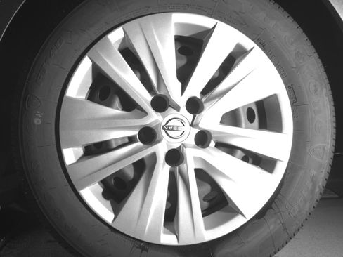 Used 2025 Nissan Sentra S FWD image 14