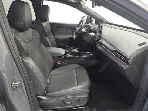Used 2023 Volkswagen ID.4 Pro S RWD image 19