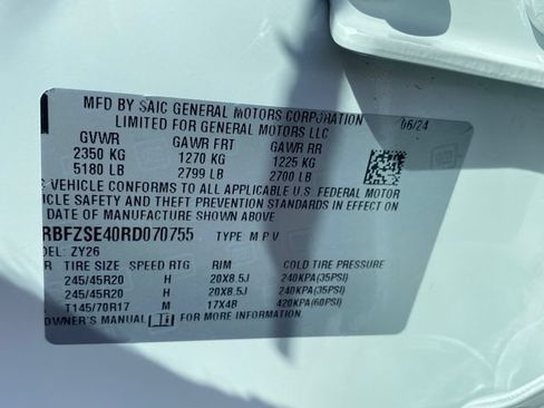 Certified 2024 Buick Envision Avenir AWD/4WD image 27