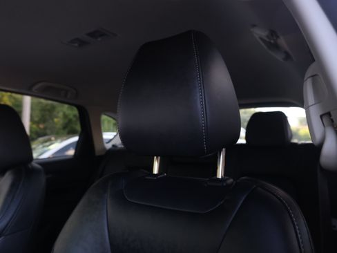 Used 2024 MAZDA CX-5 AWD 2.5 S w/ Select Package image 18