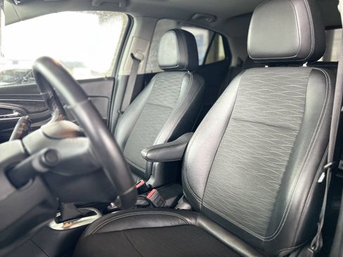 Used 2015 Buick Encore Convenience FWD image 42