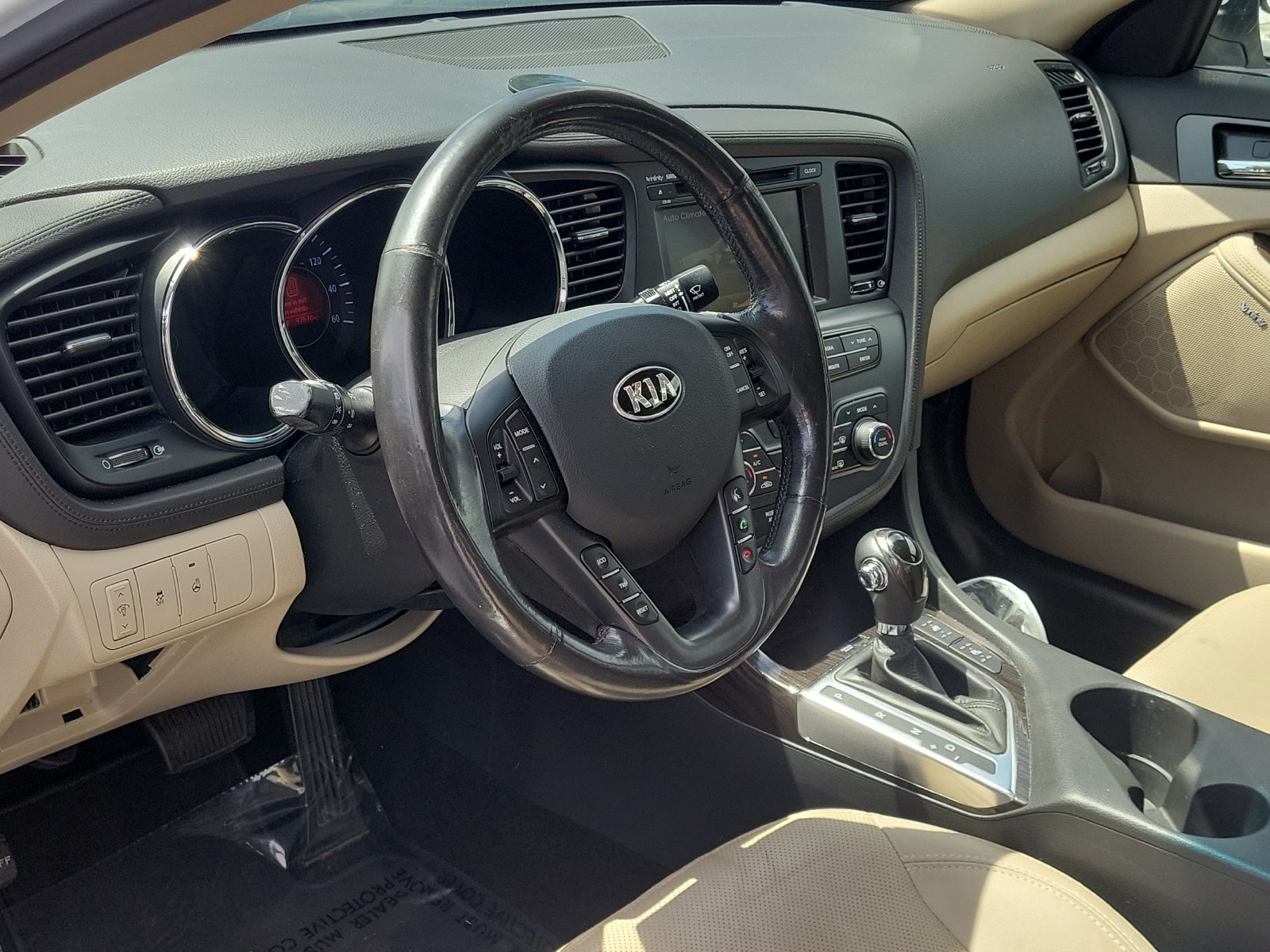 Used 2013 Kia Optima EX w/ Premium Pkg FWD image 10