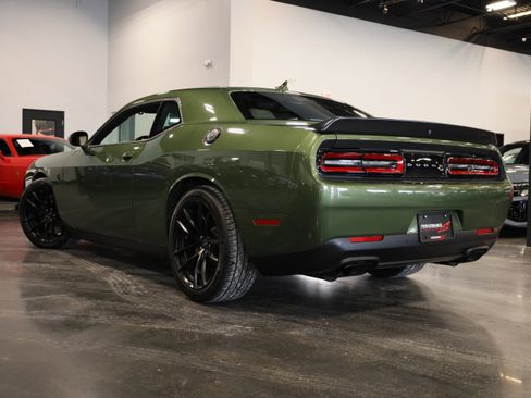 Used 2023 Dodge Challenger SRT Hellcat image 4