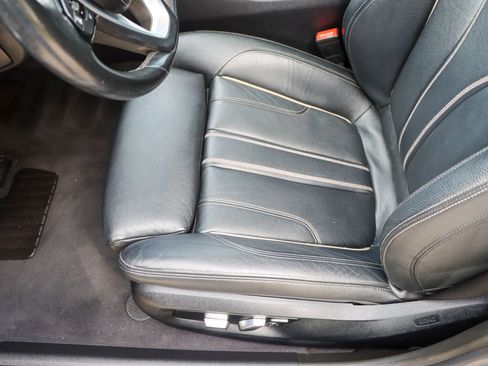 Used 2018 BMW 540i w/ Premium Package RWD image 16