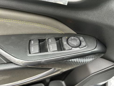 New 2026 Chevrolet Trax ACTIV image 35