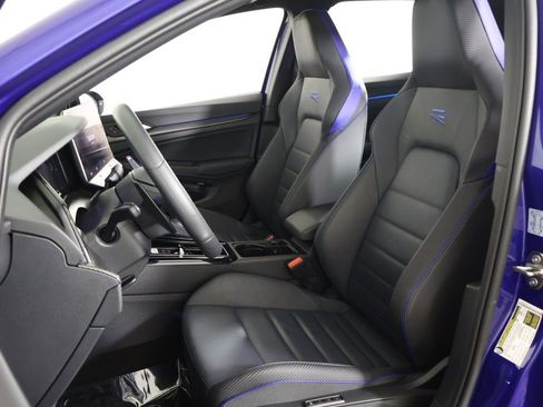 Used 2025 Volkswagen Golf R Black Edition image 35