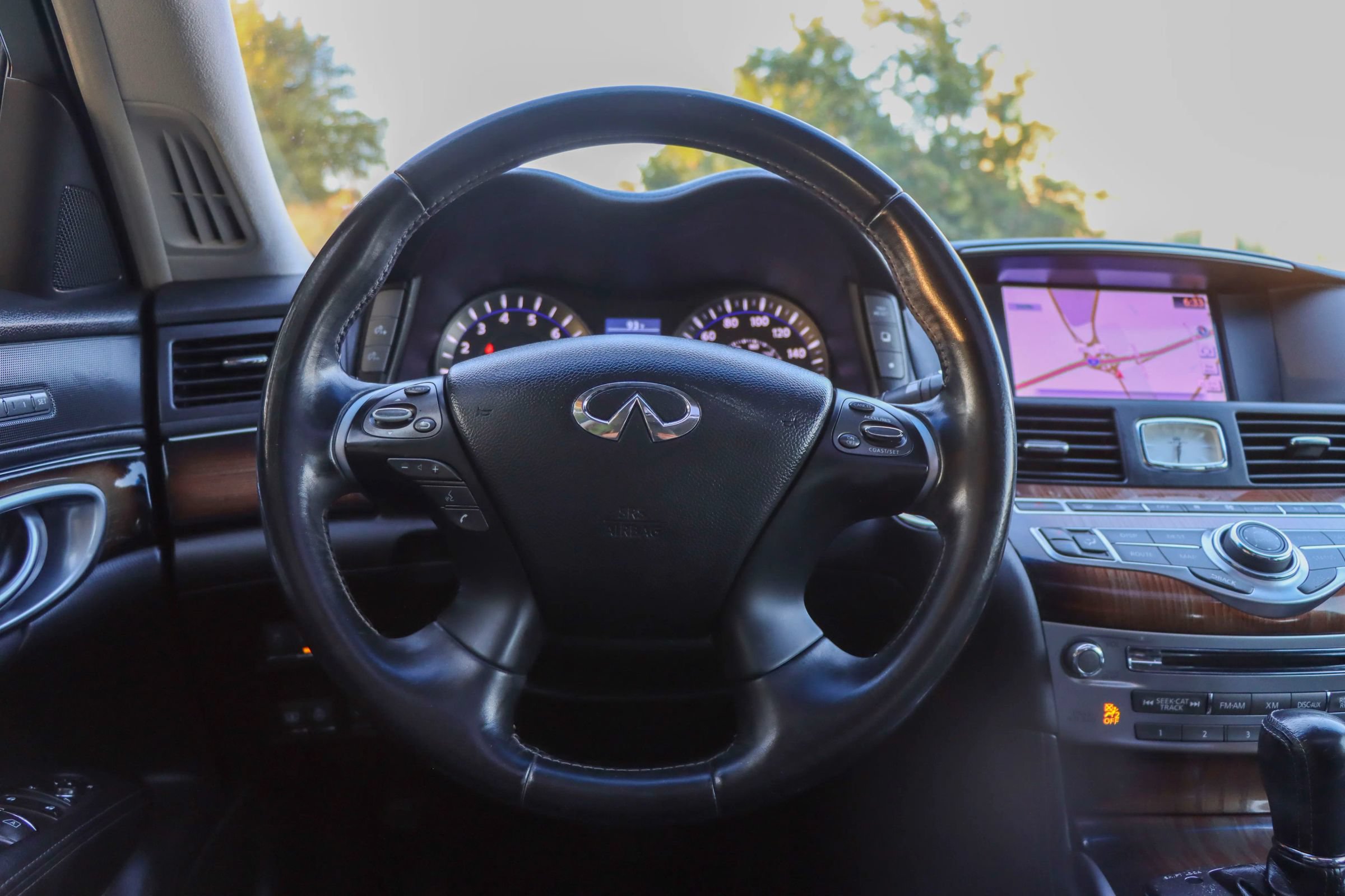 Used 2013 INFINITI M37 w/ Premium Pkg RWD image 27