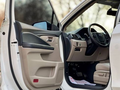 Used 2018 Honda Pilot EX-L image 9