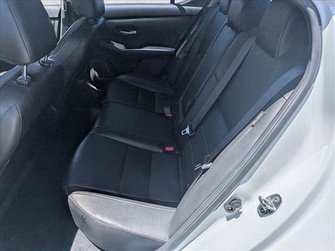 Used 2021 Nissan Sentra SR w/ SR Premium Package FWD image 13