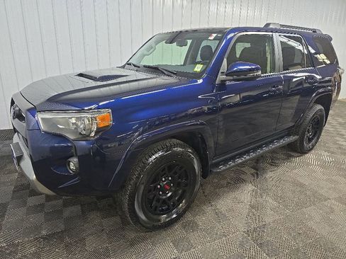 Used 2024 Toyota 4Runner TRD Off-Road Premium w/ Off Road Premium Plus Package AWD/4WD image 8