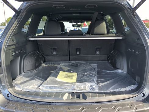 Used 2025 Subaru Forester Wilderness w/ Wilderness Package image 9