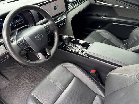 Used 2025 Toyota Camry XLE w/ Premium Plus Package FWD image 12
