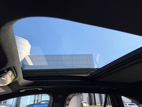 New 2026 Mercedes-Benz GLC 300 GLC 300 image 25