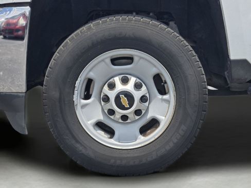 Used 2016 Chevrolet Silverado 2500 W/T RWD image 11