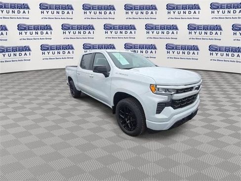 Used 2024 Chevrolet Silverado 1500 RST w/ Protection Package image 2