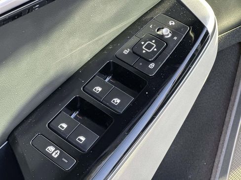 Used 2024 Kia EV6 GT-Line image 21