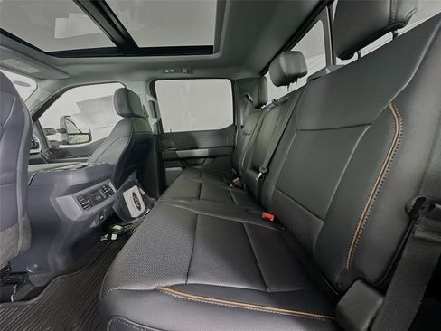 New 2026 Ford F250 Lariat w/ Black Appearance Package AWD/4WD image 24