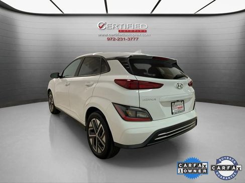 Used 2023 Hyundai Kona SE w/ Cargo Package image 4