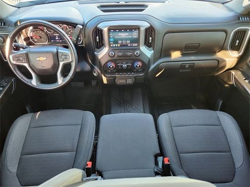 Used 2022 Chevrolet Silverado 1500 LT image 9