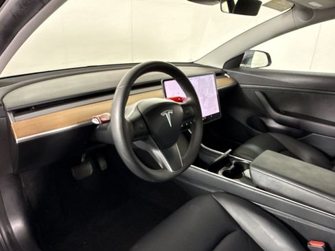 Used 2020 Tesla Model 3 Long Range AWD/4WD image 4
