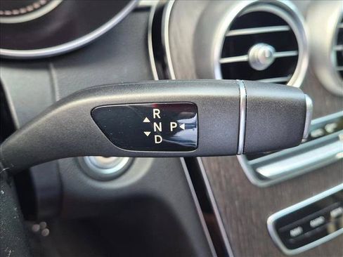 Used 2019 Mercedes-Benz C 300 4MATIC Sedan image 15
