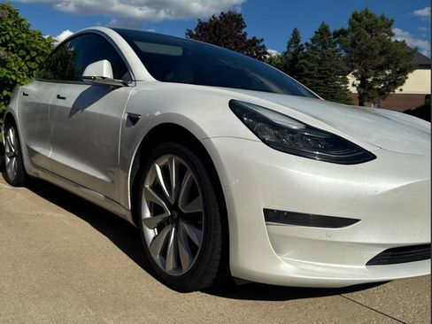 Used 2019 Tesla Model 3 Long Range AWD/4WD image 2