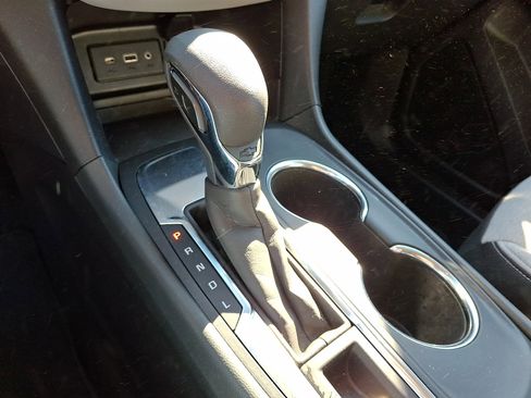 Certified 2023 Chevrolet Equinox LS w/ LS Convenience Package image 16