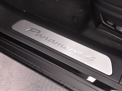 New 2025 Porsche Panamera 4 image 17
