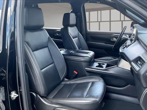 Used 2024 Chevrolet Suburban LT AWD/4WD image 28