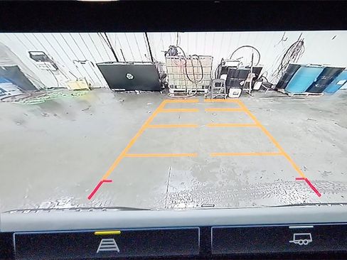 Used 2024 Chevrolet Silverado 1500 LT image 21