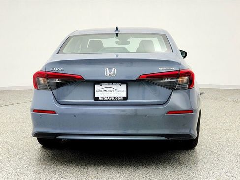 Used 2024 Honda Civic Touring image 6