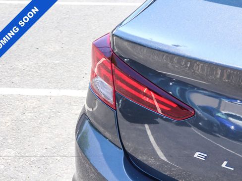 Used 2020 Hyundai Elantra Value Edition w/ Cargo Package (C1) FWD image 8
