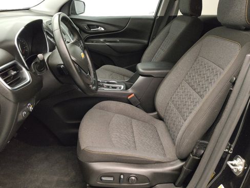 Used 2024 Chevrolet Equinox LT image 17