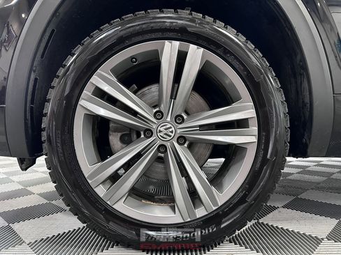 Used 2019 Volkswagen Atlas SE image 12