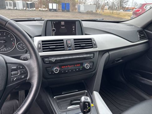 Used 2012 BMW 328i Sedan RWD image 24
