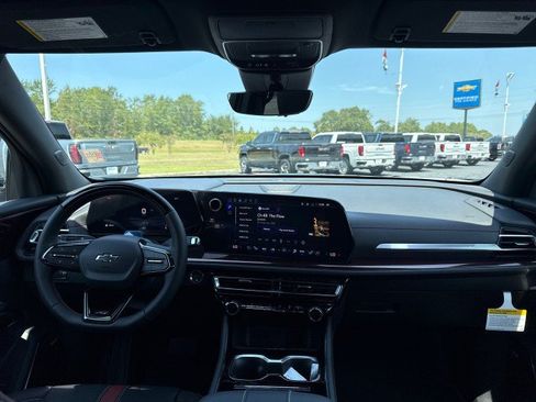 New 2027 Chevrolet Traverse RS FWD image 17