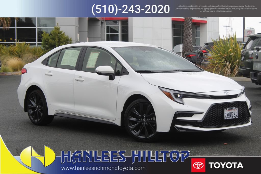 Certified 2026 Toyota Corolla SE FWD image 1