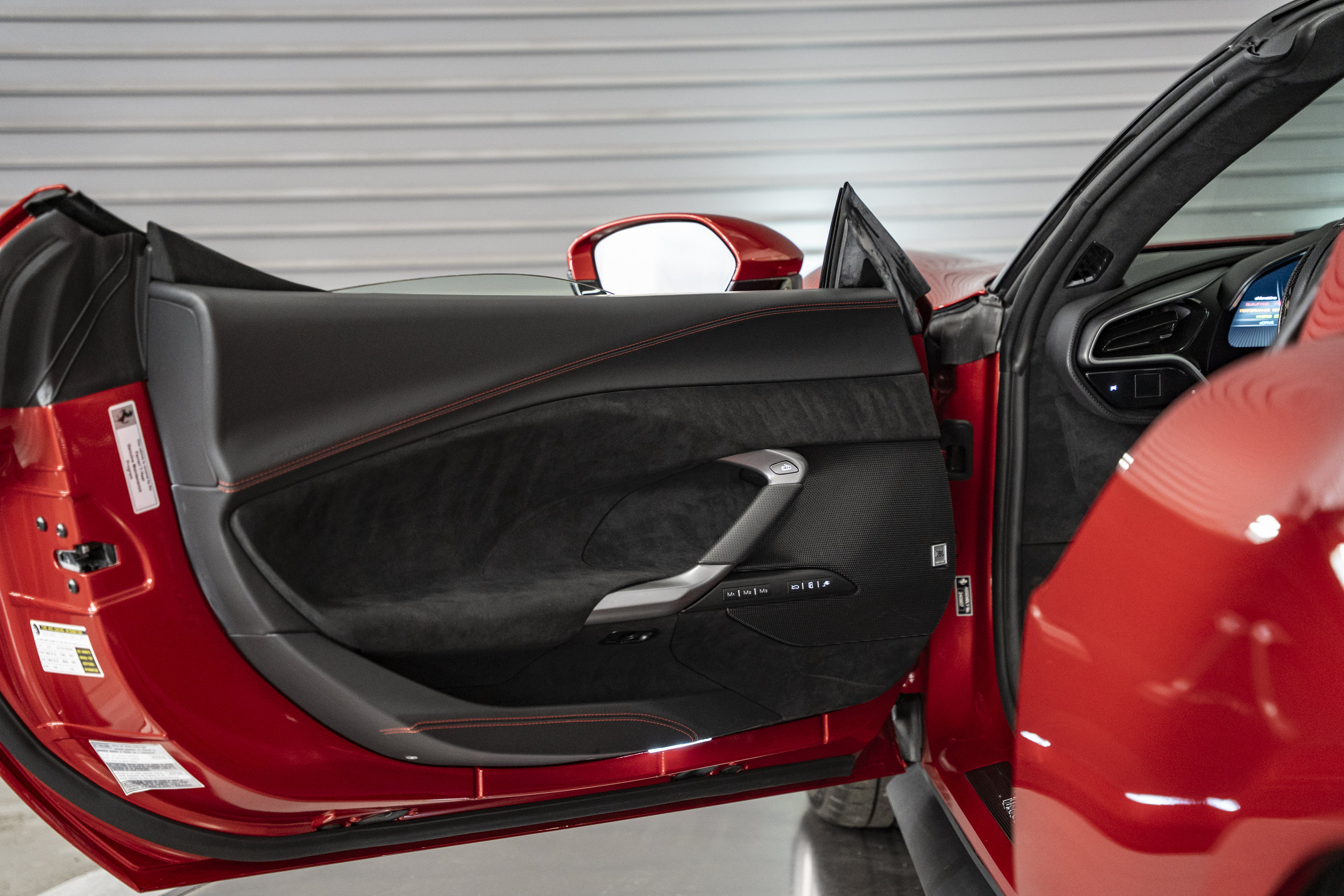 Used 2025 Ferrari 296 GTS RWD image 20