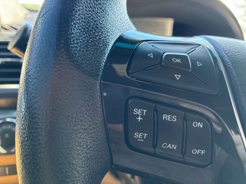 Used 2017 Ford Explorer Limited w/ Equipment Group 301A image 27