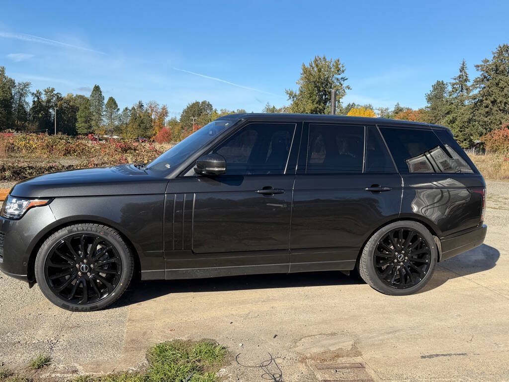 Used 2015 Land Rover Range Rover Supercharged AWD/4WD image 29