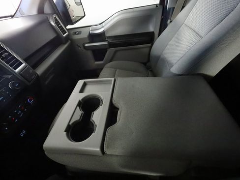 Used 2016 Ford F150 XLT w/ Equipment Group 302A Luxury image 35