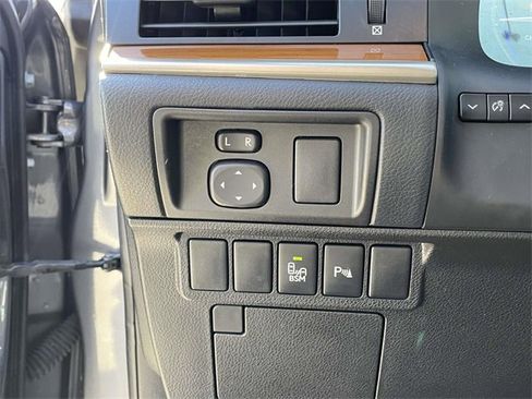 Used 2015 Lexus ES 300h 300h image 20