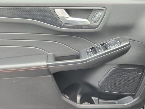 Used 2025 Ford Escape ST-Line image 34