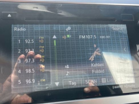 Used 2015 Subaru Outback 3.6R Limited w/ Popular Package #4 image 16