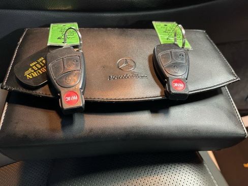 Used 2004 Mercedes-Benz SL 500 image 39