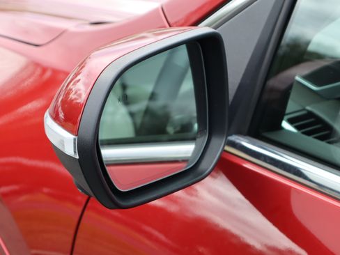 Used 2024 GMC Acadia Denali w/ Super Cruise Package image 32