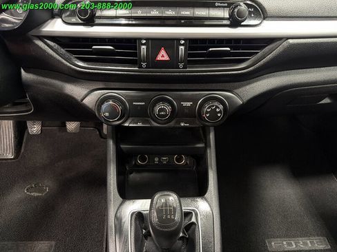 Used 2021 Kia Forte Sedan FWD image 24