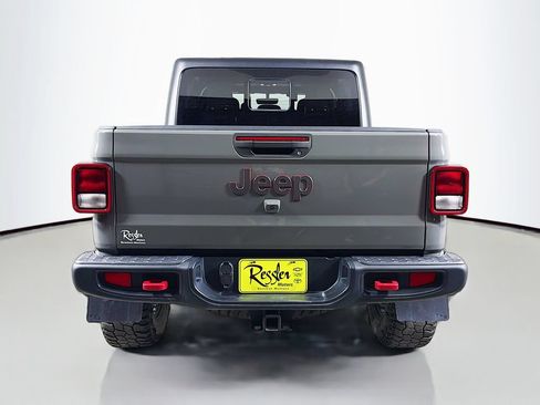 Used 2022 Jeep Gladiator Rubicon w/ Cold Weather Group AWD/4WD image 7